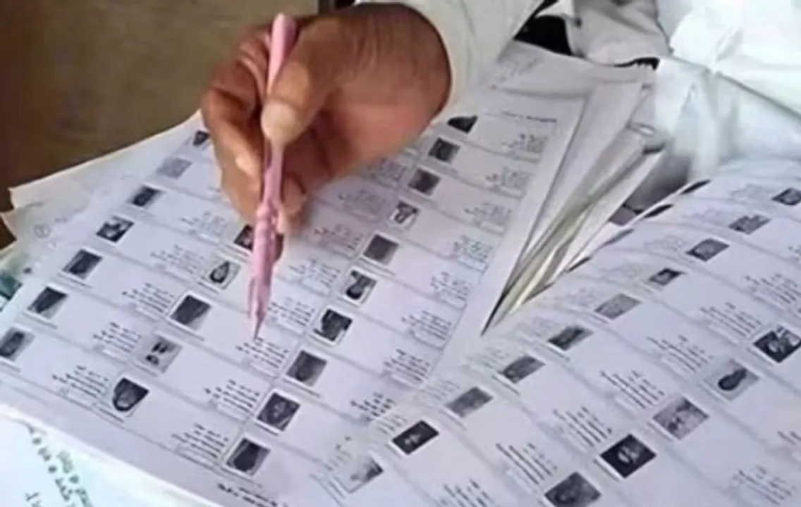 ଭୋଟ ଦେଉଛି ନୂଆପଡ଼ା,ସକାଳ ୧୧ଟା ପର୍ଯ୍ୟନ୍ତ ୩୧.୨୫% ମତଦାନ